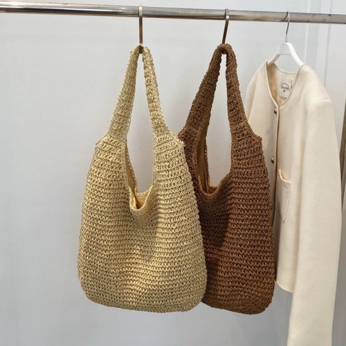 Large capacity woven straw - straw, bag
