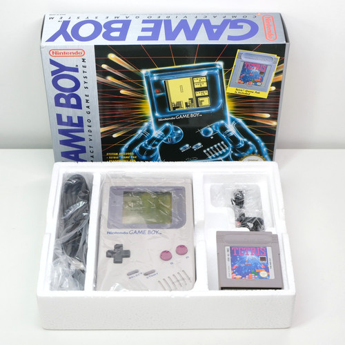 Nintendo game boy console with - game,