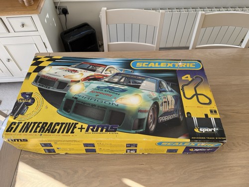 Scalextric interactive - scalextric, +