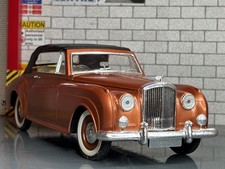 1:18 *RARE* SOLIDO 1962 BENTLEY S2 Convertible (Soft Top) RHD Model Car *ORANGE*