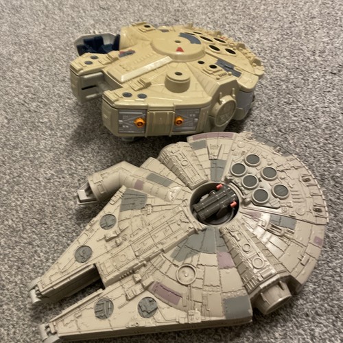 Millennium falcon toys x2 - millennium, toys.