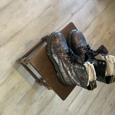 Dr. Martens Pascal Women's gun