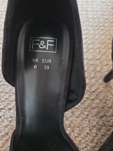 Ladies size shoes - 6, shoes.