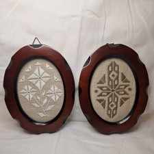 VINTAGE EMBROIDERY OVAL WOODEN FRAMED WALL MOUNTINGS LEFKARA 5 1/2" X 4"