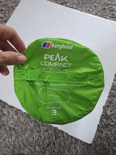 Berghaus peak self - berghaus, self-inflating