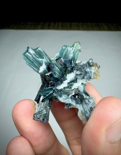 Natural indicolite tourmaline - indicolite,
