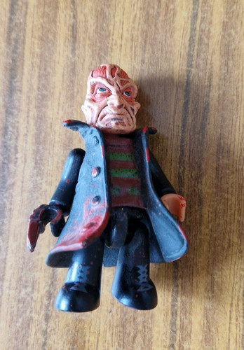 Freddy krueger mini figure - mini,