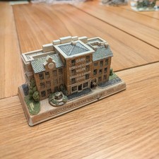 Lilliput Lane "The Biscuit