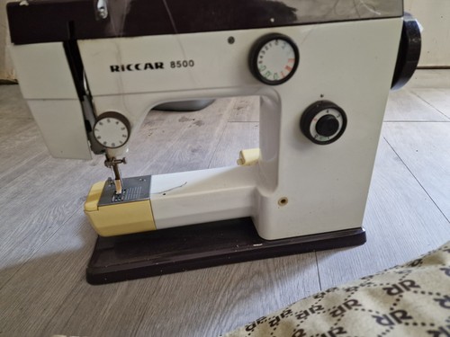 Vintage riccar 8500 sewing - 8500,