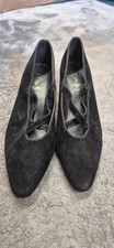 size 8 ladies black faux suede