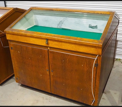 Display cabinet from museum - from, a