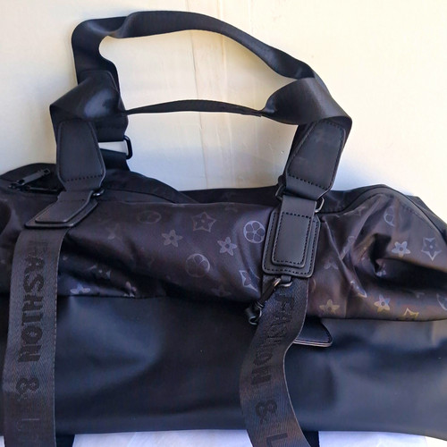Black monogram faux leather - black,