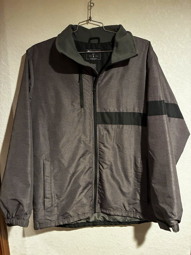 Nwt men holloway raider - men’s,