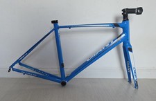 Giant AlUXX  SL Road Bike