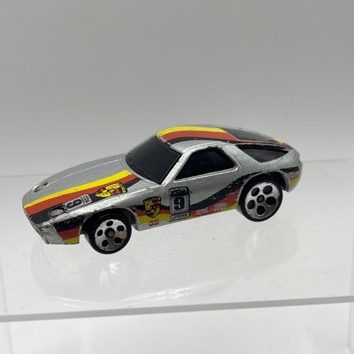 Hot wheels 1998 flag - wheels,