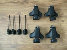Thule 1200 Roof Bar foot pack set