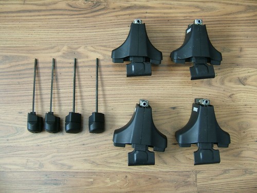 Thule 1200 roof bar foot - 1200,
