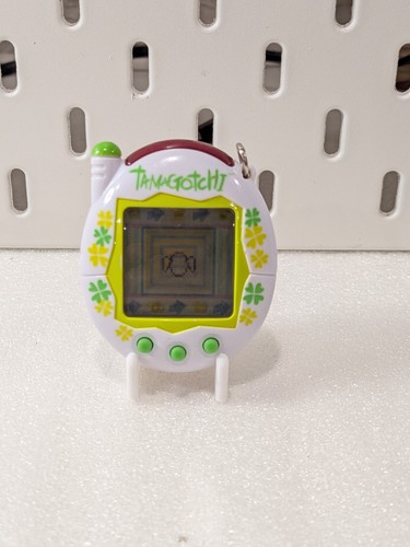 Tamagotchi four leaf clover - tamagotchi,