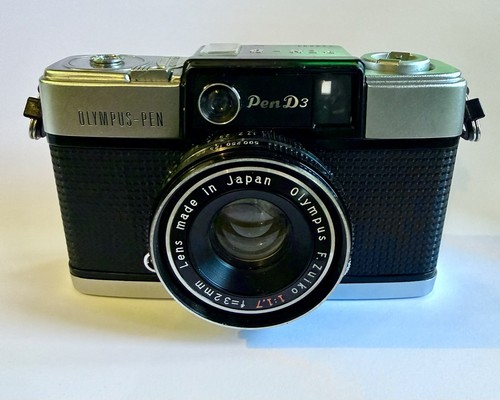 Olympus pen half frame - half,