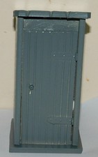 G SCALE GAUGE OUTSIDE TOILET