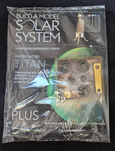 Build model solar system - build,
