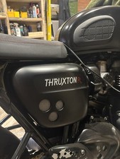 Triumph Thruxton R Side Panels