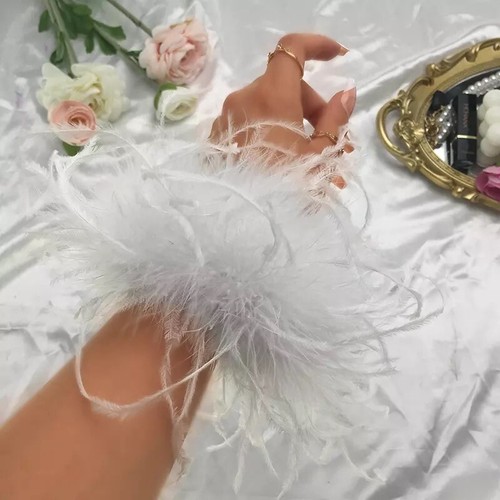 Pair full volume ostrich - 1,