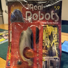 ULTIMATE REAL ROBOTS 59 Cybot With Parts