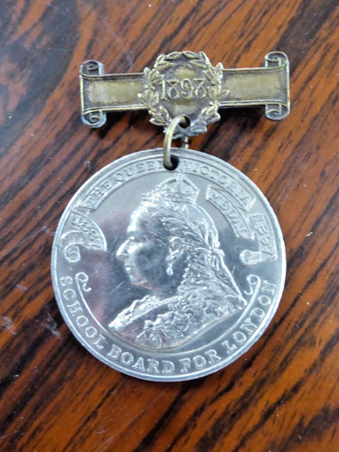 Antique 1898 queen victoria - antique,