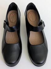 Clarks Unstructured Un Damson