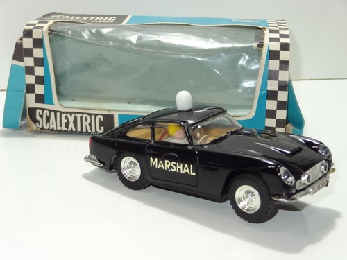 Scalextric c68 e15 - c68, aston