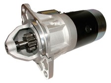 LAND ROVER DEFENDER &