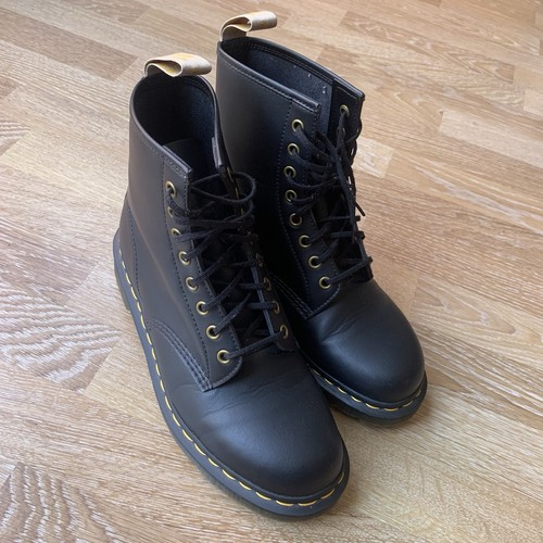 Martens 14045 vegan leather - dr,