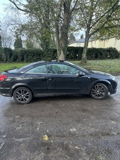 Vauxhall Astra 1.8 16 V Convertible Full Service History Mot . Great Car