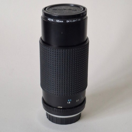 Tokina zoom lens - 80-200mm, 55mm
