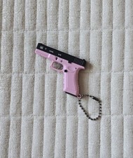 Pink metal gun - metal, keyring