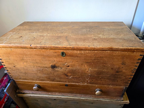 Victorian pine mule chest - pine,