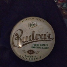 BUDWEISER BUDVAR FRESH HOPPED