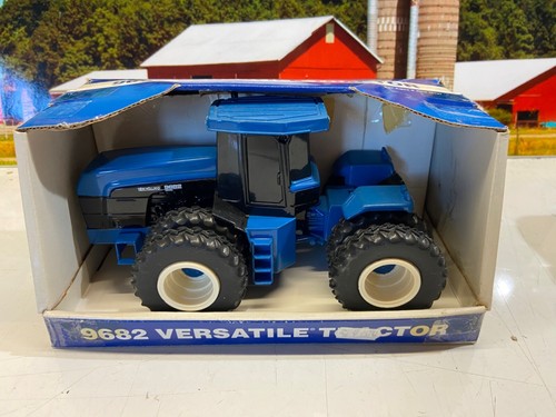 ERTL.BRITAINS.1:32.FARM.FORD.N