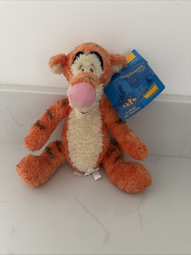 Vintage tigger winnie the pooh - tigger,