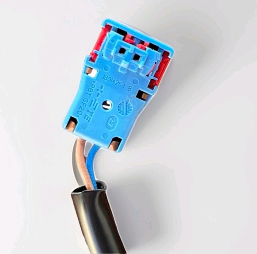 Renault plug cube - cube, airbag