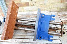 Record 52 1/2 woodworking quick release  vice 9"