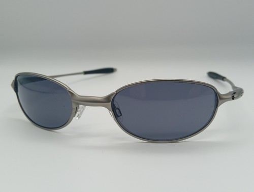 Oakley wire 1 - e, 2.1