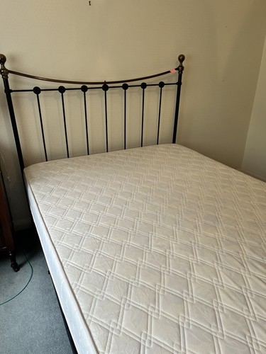 Metal frame wood slats king - ,,