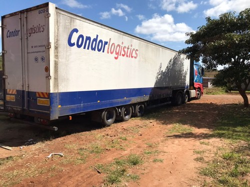 Montracon box trailer - box,