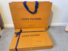 LV Louis Vuitton middleman