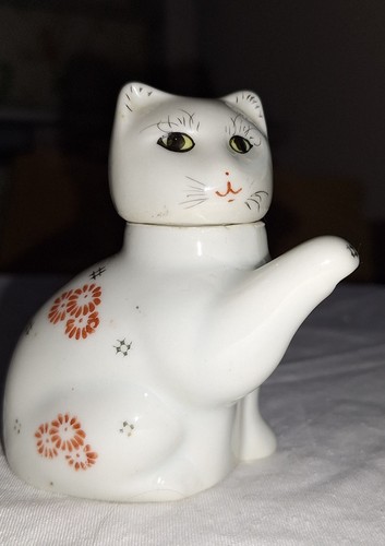 Small ceramic cat - cat, tea