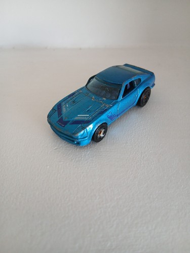 Hot wheels datsun - 240z, blue