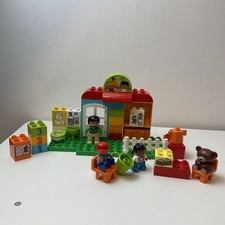 Lego Duplo: My Town Preschool
