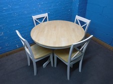 SOLID CHUNKY WOOD ROUND DINING